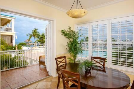 Grand Marina Suite -Waterfront Condo Key West Buitenkant foto