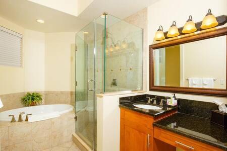 Grand Marina Suite -Waterfront Condo Key West Buitenkant foto